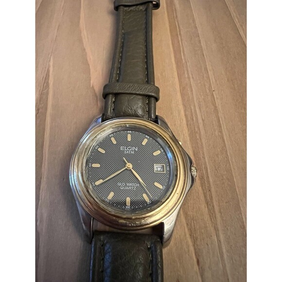 RARE,UNIQUE Men's Vintage Watch ELGIN New Battery - Picture 1 of 9